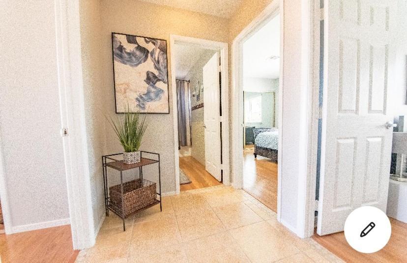 Comfortable Las Vegas Home Away From Home Henderson Exterior photo