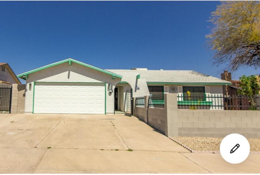 Comfortable Las Vegas Home Away From Home Henderson Exterior photo